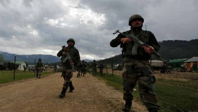 Indian Army soldier killed as Pakistan shells forward posts along LoC, International Border in Jammu and Kashmir Indian Army soldier killed as Pakistan shells forward posts along LoC, International Border in Jammu and Kashmir