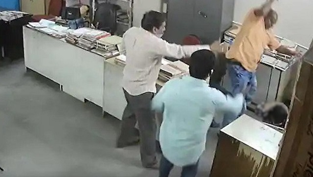 Andhra Pradesh Tourism employee caught on camera assaulting differently-abled woman who asked him to wear mask; arrested Andhra Pradesh Tourism employee caught on camera assaulting differently-abled woman who asked him to wear mask; arrested