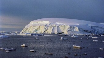Earth has lost 28 trillion tonnes of ice between the years 1994 and 2017: study