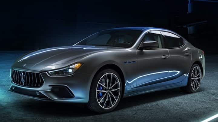 Maserati Ghibli Hybrid, company's first vehicle for sustainable mobility, showcased