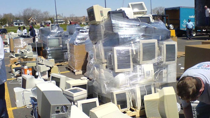 The world dumped 53.6 million tonnes of e-waste last year and recycled only 17.4 percent