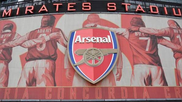 FIFA fines Arsenal for violating player transfer rules, warns club of harsher penalty for repeat offence