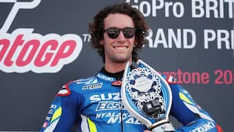 Spanish MotoGP: Suzuki rider Alex Rins ruled out of race after injuring shoulder during qualification