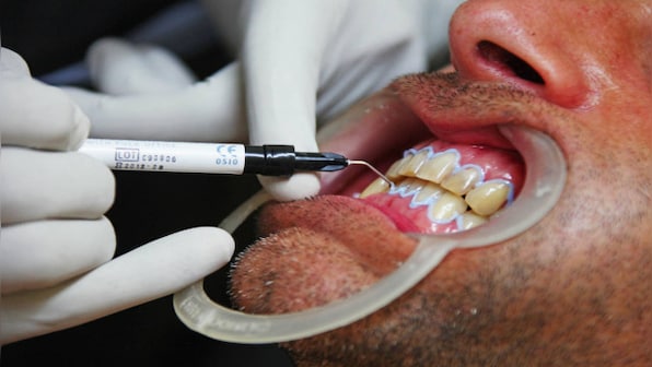 Poor oral hygiene in COVID-19 patients can increase their risk of lung infections and pneumonia, says UK study