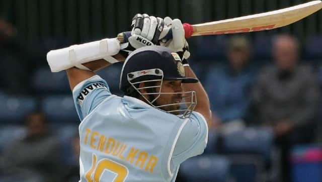 A still head forms the basis of balance at the crease.