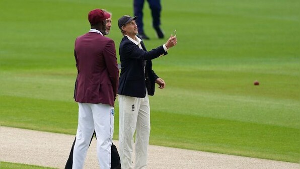England vs West Indies: Visitors lost series by failing to bat first in last two Tests, says Courtney Walsh
