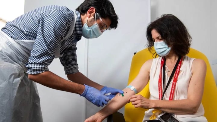 India's medical students can be trained to vaccinate half the population against COVID-19 by Dec 2021