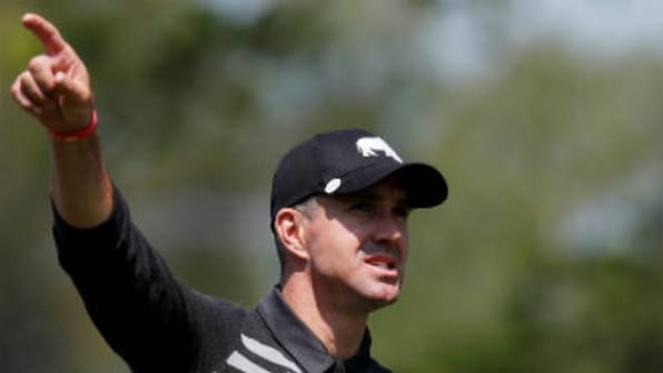 Kevin Pietersen posts video evidence against MS Dhoni's 'you were my first Test wicket' claim