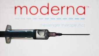 Moderna’s simple fix to vaccine supply: More doses packed in every vial dispatched