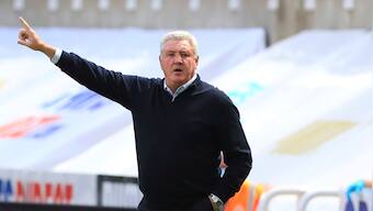 Premier League: Defiant Steve Bruce keen to stay at Newcastle United despite tough season