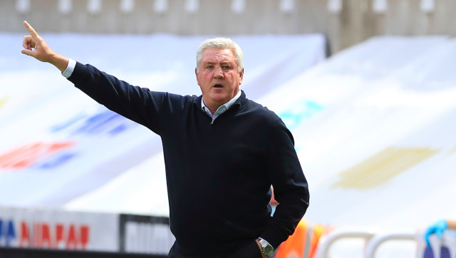 Premier League: Defiant Steve Bruce keen to stay at Newcastle United despite tough season Premier League: Defiant Steve Bruce keen to stay at Newcastle United despite tough season
