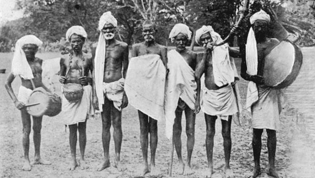 Tamil Nadu’s folk artists strike new-found resonance amid COVID-19 — a reminder of the role they played in past epidemics Tamil Nadu’s folk artists strike new-found resonance amid COVID-19 — a reminder of the role they played in past epidemics