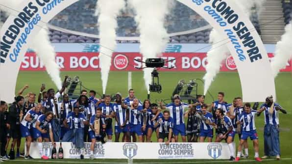 Porto clinch second Portuguese league title in three years with 2-0 win over Sporting Lisbon