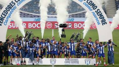 Porto clinch second Portuguese league title in three years with 2-0 win over Sporting Lisbon