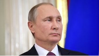 Sputnik V: Vladimir Putin tells officials to start 'large-scale' vaccinations against COVID-19 by next week