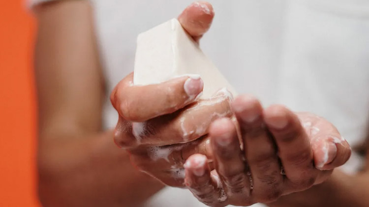 Get gentle cleansing with these top bar soaps Get gentle cleansing with these top bar soaps