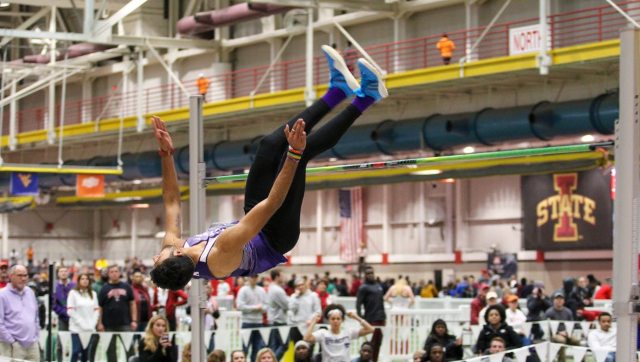 Firstpost Masterclass: 'Fat don't fly' Tejaswin Shankar breaks down the science behind the high jump Firstpost Masterclass: 'Fat don't fly' Tejaswin Shankar breaks down the science behind the high jump