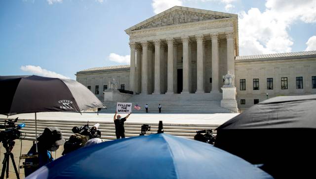 Donald Trump cannot deny or block release of his financial records, rules US Supreme Court Donald Trump cannot deny or block release of his financial records, rules US Supreme Court