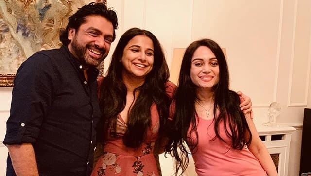 Vidya Balan with Anupama Banerji and her husband Ajay Abhaya Kumar