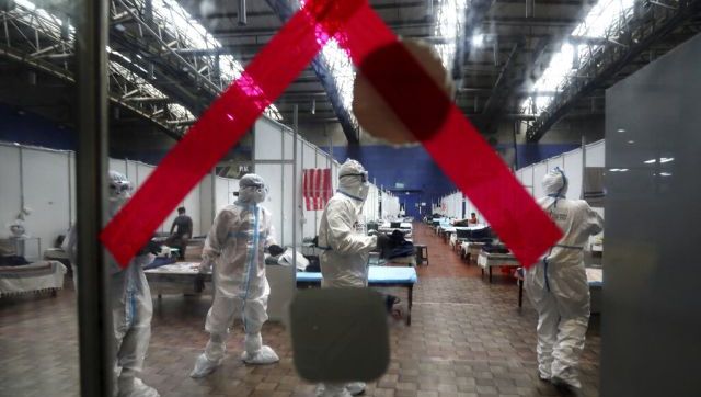 India reports over 2.09 lakh COVID-19 cases, 959 deaths in 24 hours; daily positivity recorded at 15.77% India reports over 2.09 lakh COVID-19 cases, 959 deaths in 24 hours; daily positivity recorded at 15.77%