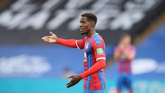 Premier League: Crystal Palace boss Roy Hodgson says speculation about future affected Wilfried Zaha's form