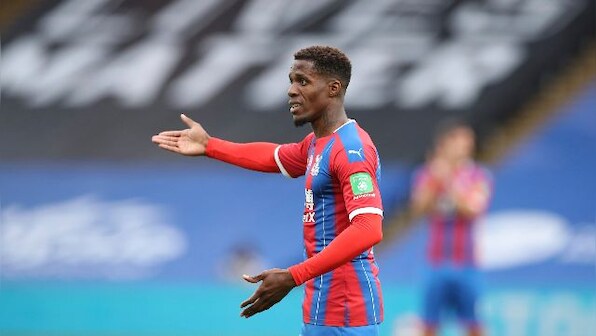 Premier League: Crystal Palace boss Roy Hodgson says speculation about future affected Wilfried Zaha's form