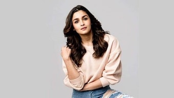 Alia Bhatt goes into home quarantine after testing positive for coronavirus