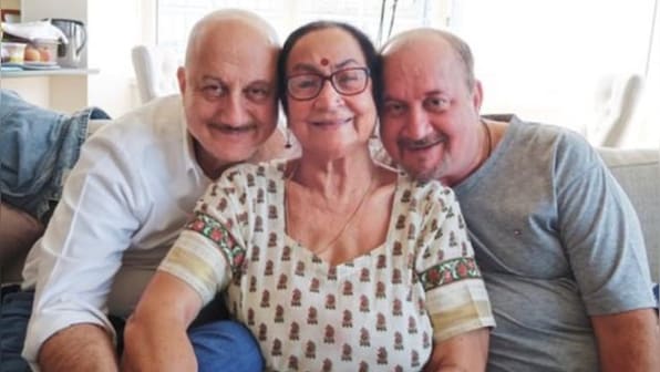 Coronavirus Outbreak: Anupam Kher says his mother, three other family members test positive for COVID-19