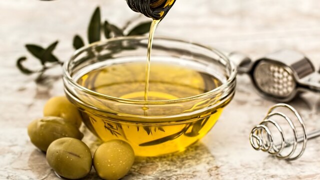 Top cooking oil to enhance taste of your food Top cooking oil to enhance taste of your food