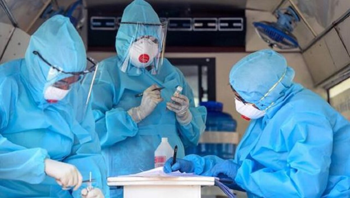 Claps, Candles and Diya But No PPE And Masks for The Doctors.