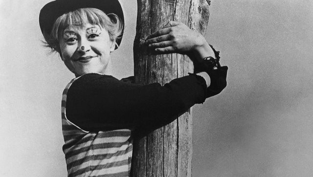 Cannes Classics 2020: Federico Fellini’s La strada, The Manic Pixie Dream Girl, and the concept of 'existential time' Cannes Classics 2020: Federico Fellini’s La strada, The Manic Pixie Dream Girl, and the concept of 'existential time'