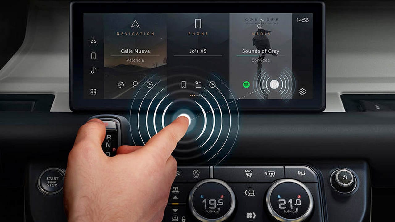  Jaguar Land Rover teams up with University of Cambridge to develop an AI-based contactless touchscreen tech