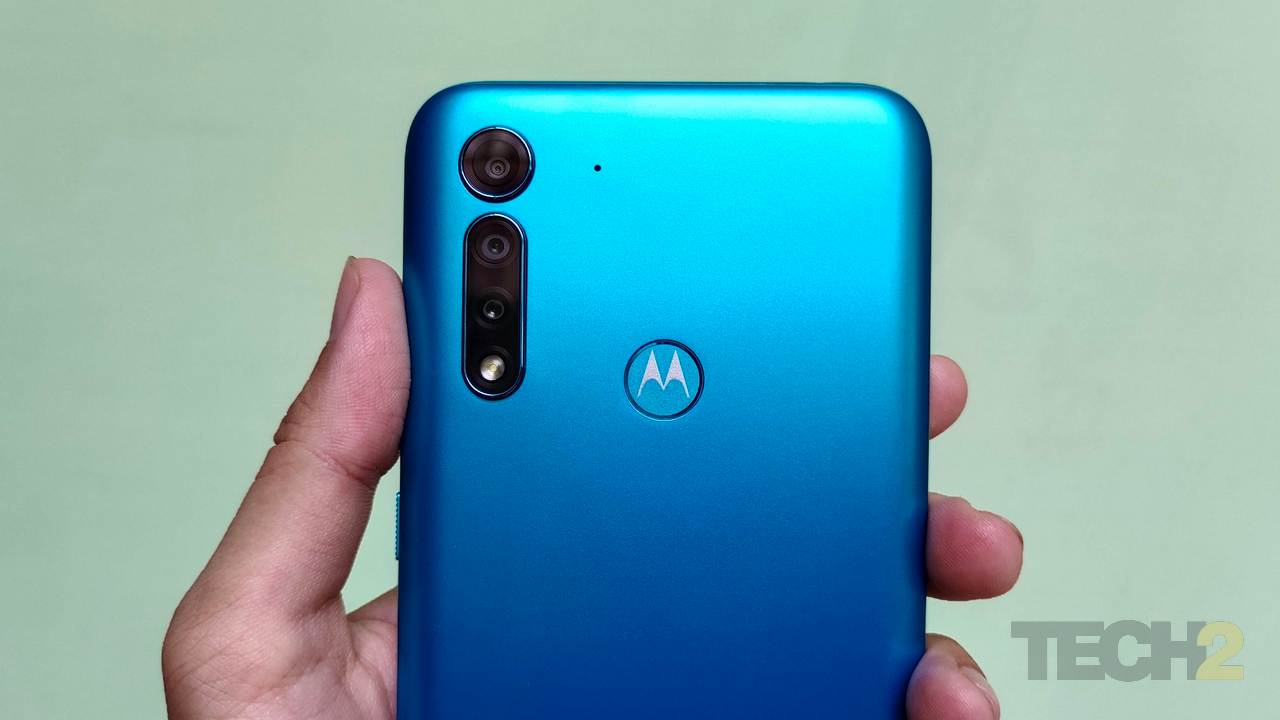 Moto G8 Power Lite with a 5,000 mAh battery will be available for purchase today at 12 pm on Flipkart Moto G8 Power Lite with a 5,000 mAh battery will be available for purchase today at 12 pm on Flipkart