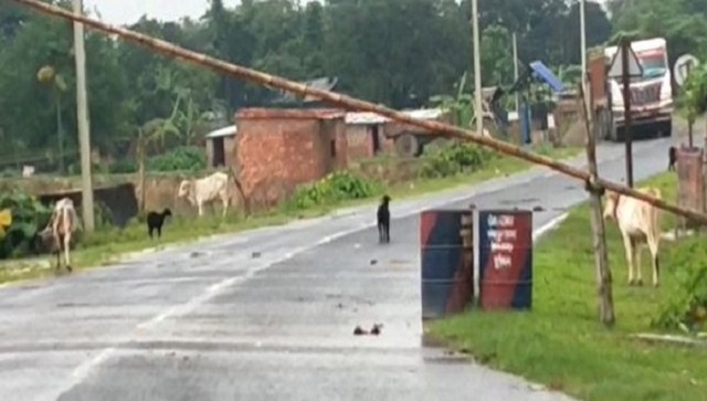 Indian civilian injured in firing by Nepal Armed Police Force along border in Bihar's Kishanganj Indian civilian injured in firing by Nepal Armed Police Force along border in Bihar's Kishanganj