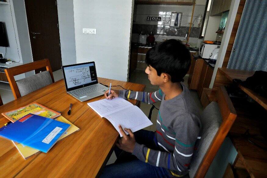 starting an online school