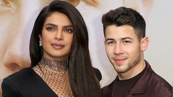 Priyanka Chopra, Nick Jonas to announce Oscar nominations on 15 March, actors reveal in video