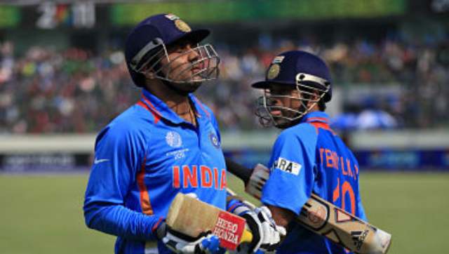Sachin Tendulkar volunteered to bat at No 4 to enable Virender Sehwag to open innings, says Ajay Ratra Sachin Tendulkar volunteered to bat at No 4 to enable Virender Sehwag to open innings, says Ajay Ratra