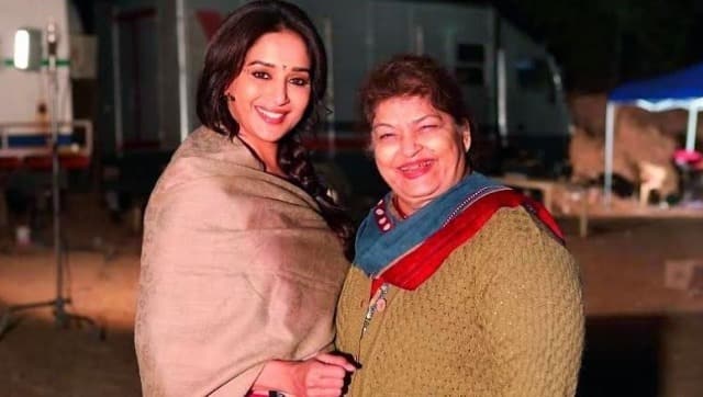 Top and above: Saroj Khan with Madhuri Dixit. Images via Facebook/@MadhuriDixitNene