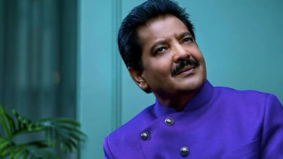 Udit Narayan completes four decades in Indian film industry; launches YouTube channel