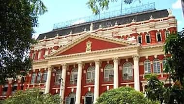 West Bengal policeman shoots himself dead with service rifle at Writers' Building in Kolkata