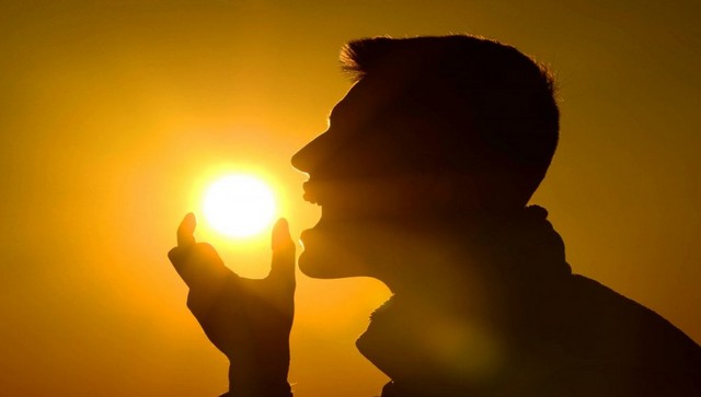 The link between vitamin D and depression: Here's how the sunshine nutrient can affect your mental health The link between vitamin D and depression: Here's how the sunshine nutrient can affect your mental health