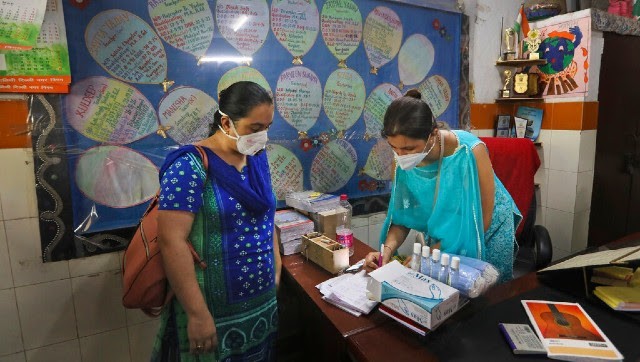 Despite Delhi govt capping COVID-19 treatment prices, complaints of private hospitals overcharging persist Despite Delhi govt capping COVID-19 treatment prices, complaints of private hospitals overcharging persist