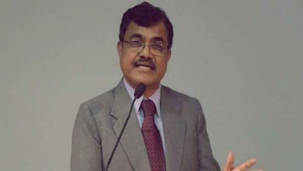 Bhima Koregaon undertrials among 1,000 Taloja Jail inmates with COVID-like symptoms; Teltumbde's kin await results