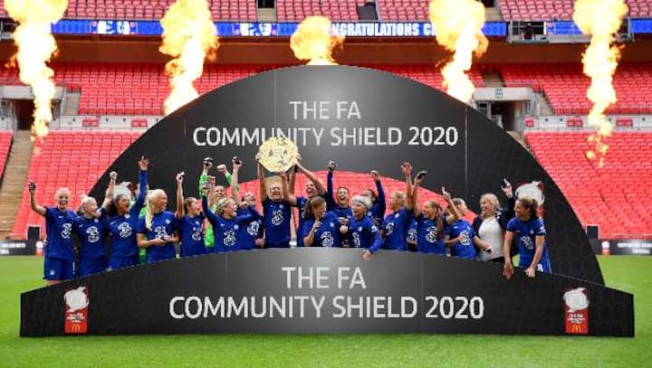 Millie Bright's second-half screamer helps Chelsea beat Manchester City to win Women's Community Shield Millie Bright's second-half screamer helps Chelsea beat Manchester City to win Women's Community Shield