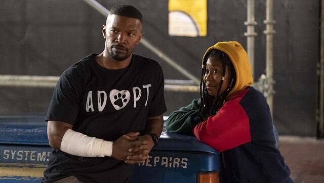 Jamie Foxx and Dominique Fishback in a still from Project Power