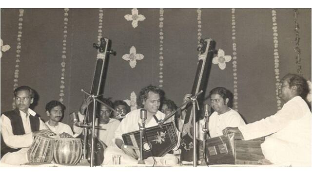 File picture: Pandit Jasraj at a classical concert. Image via Facebook/@ptjasrajji