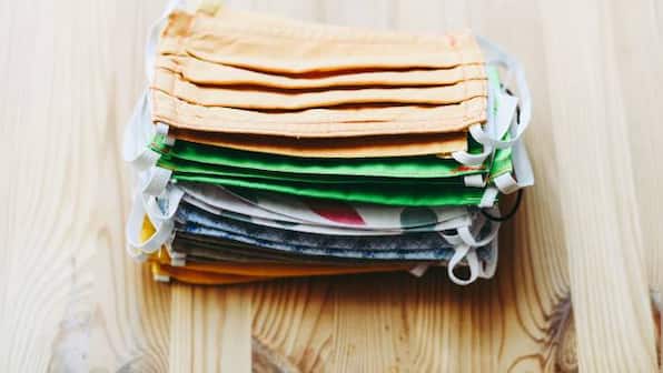 Masks don't make you breathe in more carbon dioxide: Debunking myths about their efficiency, effects on oral cavity