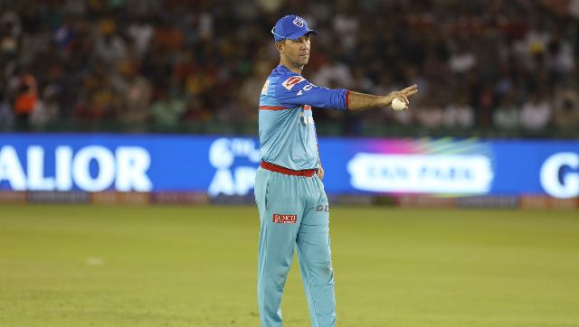 IPL 2020: Delhi Capitals coach Ricky Ponting says he plans to have a 'hard conversation' with R Ashwin on mankading IPL 2020: Delhi Capitals coach Ricky Ponting says he plans to have a 'hard conversation' with R Ashwin on mankading