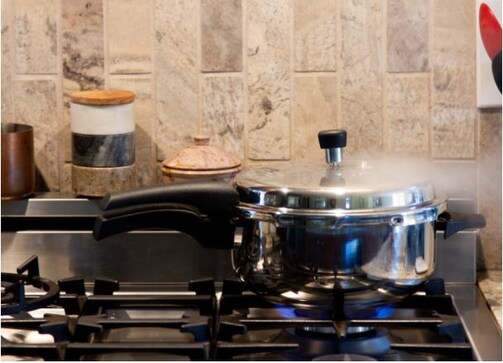 Cooking made easy with pressure cookers Cooking made easy with pressure cookers
