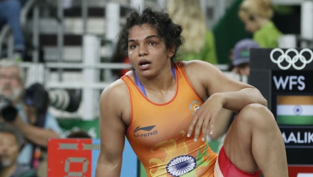 Sakshi Malik, Sangeeta Phogat skip Asian Games wrestling trials, rule themselves out of trip to Hangzhou Sakshi Malik, Sangeeta Phogat skip Asian Games wrestling trials, rule themselves out of trip to Hangzhou